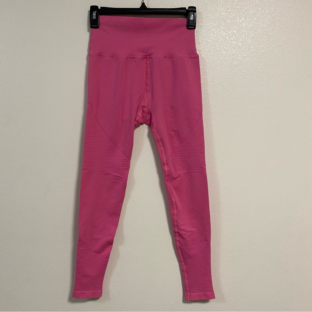 Alphalete Hot pink halo leggings Size Medium